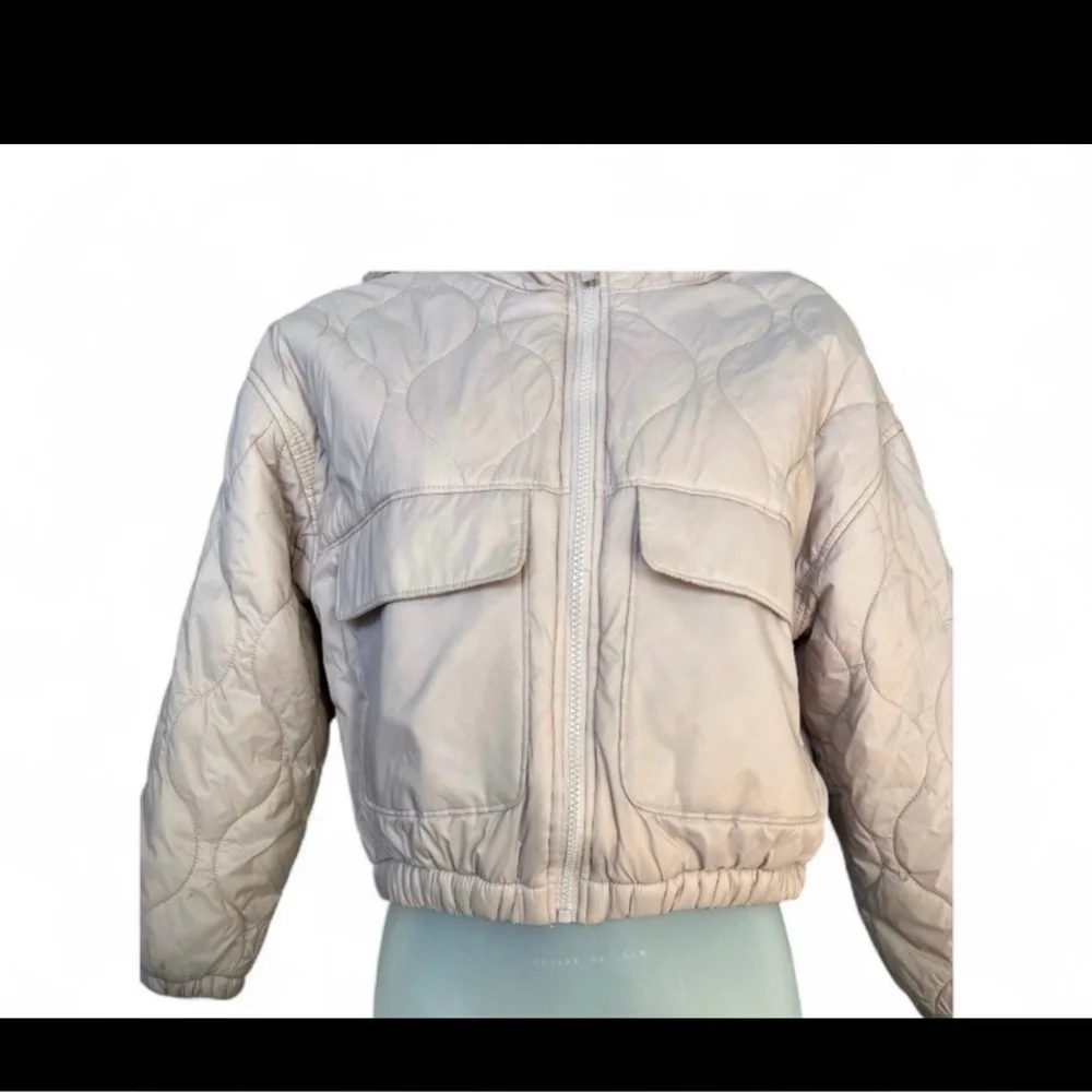 Old Navy Girls Hooded Water-Resistant Lightweight Quilted Jacket Pink